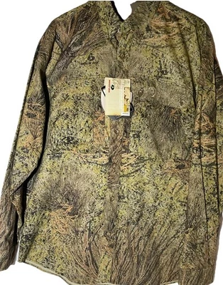 Men’s camouflage long sleeve shirt - Image 1 of 4