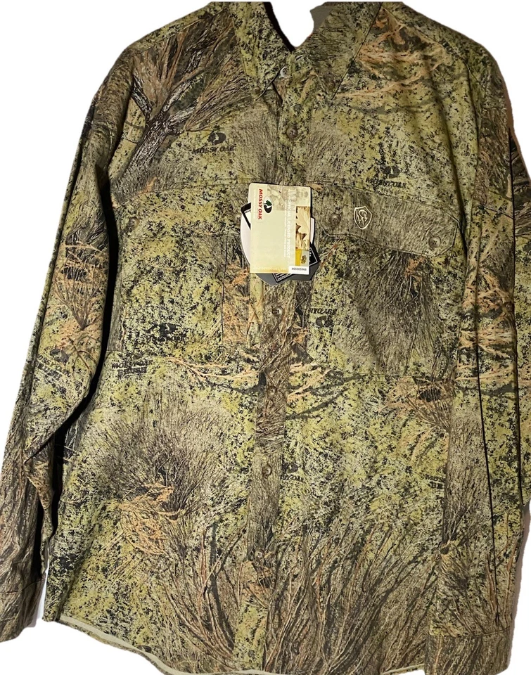 Men’s camouflage long sleeve shirt - Image 1 of 4