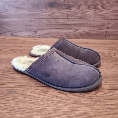 Zapatillas para mujer UGG talla 8 moradas Foto 1 de 4