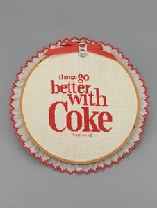 Punta de aguja de Coca-Cola vintage en marco de madera redondo de 8,25" decoración del hogar retro - Imagen 1 de 7