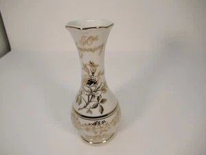 50th Anniversary Vase - Ivory with Gold - Chatillon Fine Porcelaine - Picture 1 of 8