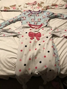 Carter’s Onsies Winter Pajamas Sz. 4T - Picture 1 of 4