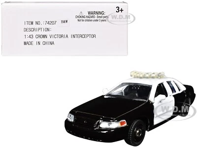 FORD CROWN VICTORIA POLICE INTERCEPTOR BLACK & WHITE 1/43 DIECAST MOTORMAX 74207 - Image 1 of 4