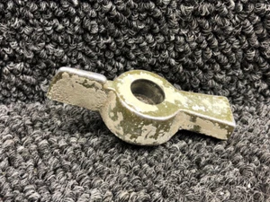 B9-61-1 Cessna 421C Fuel Selector Knob LH or RH - Picture 1 of 5