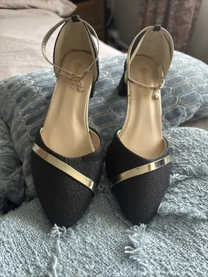 New Wide Fit Party Shoes /special Occasion Size 6/40 Black Gold - Image 1 of 4