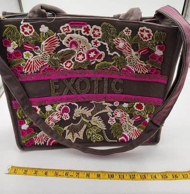 Bolsa de juta America And Beyond com miçangas à mão exótica - Imagem 1 de 4