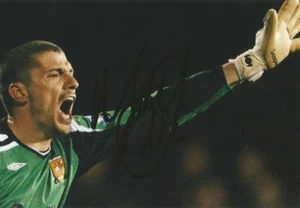 HULL: MATT DUKE SIGNED 6x4 ACTION PHOTO+COA - Picture 1 of 1
