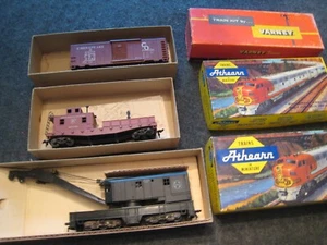 LOT OF 3 HO KITS BUILT UP - VARNEY & ATHEARN (ek54) - Picture 1 of 9