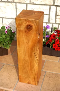 Dekosäule Holzsäule Kirschbaum Holz Blumenständer Dekosockel Sockel Stele - Bild 1 von 4