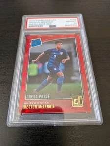 Weston McKennie 2018-19 Panini Donruss Football Rated Rookie Card Red PSA 10 - Bild 1 von 3