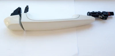 Manija de puerta derecha blanca OEM BMW F22 F30 F36 F32 M2 M3 M4 COMFORT ACCESS Foto 1 de 4