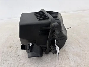 2012 - 2017 GMC Terrain 3.6L Air Cleaner Intake Filter Housing Box OEM - Picture 1 of 8