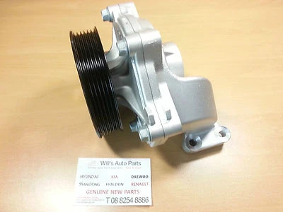 GENUINO NUEVO BOMBA DE AGUA TRAJES KIA SPORTAGE 2.0L 2010-EN ADELANTE #B Foto 1 de 4