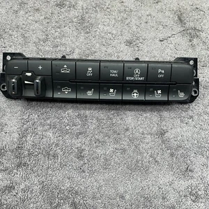 2015-2018 RAM 1500 INSTRUMENT CLUSTER W/TRAILER BRAKE CONTROLLER - Picture 1 of 3