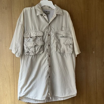 Camisa Hook & Tackle Outfitters Hombre Pequeña Beige Técnica Pesca Manga Corta Foto 1 de 4