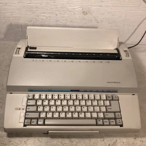 Sears AX-80 Electronic II Typewriter W/Integral Handle Keyboard Cover Tested - Picture 1 of 15