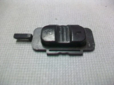 BLACK & DECKER LST522  20 VOLT WEED TRIMMER / EDGER PART SPEED CONTROL SLIDE  - Image 1 of 2