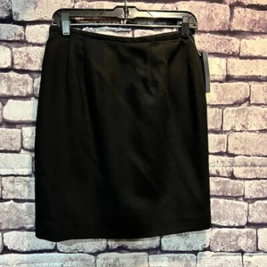 Amanda Smith NWT Wool Skirt Size 10P - Picture 1 of 7