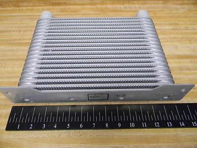 全新 4066R 约翰迪尔 拖拉机 涡轮 柴油 小型 中冷器 LVA17534 TRAD 4066M — 第 1/4 张图片