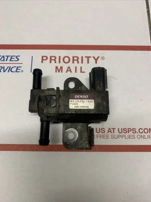 96-00 HONDA Civic Purge Vacuum Switch Valve Solenoid 136200-1850 1290 1330 - Image 1 of 4