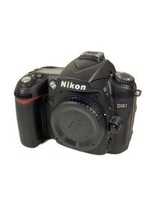 Nikon Digital single-lens camera D90 AF-S DX 18-105G VR lens kit - Picture 1 of 8
