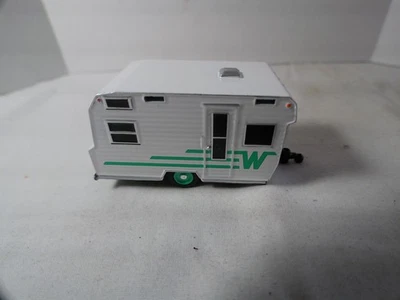 Greenlight Retro 1965 Winnebago Camping Trailer - New - No Box - Image 1 of 2