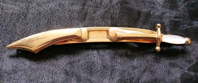 Clip de barra de corbata de espada de colección SWANK tono dorado madreperla MCM 1950 firmado SWANK Foto 1 de 4