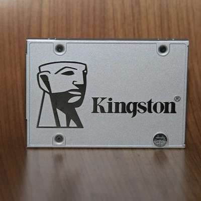 Kingston SUV400S37/120G 120 GB 2.5 In SATA III Solid State Drive - Image 1 of 2
