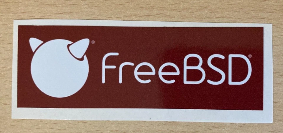 FreeBSD logo stickers 10x3,5 cm vintage laptop server - Immagine 1 di 1