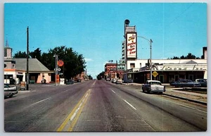 Winemucca NV Nat'l Hwy US 40~Standard & 76 Gasoline Stations~Sonoma Motel Gaming - Picture 1 of 2