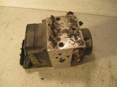 Bomba ABS automática de 3,0 L sin control de tracción para Nissan Máxima GXE 2001 Foto 1 de 4