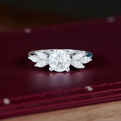 IGI Certified Lab Grown Diamond Engagement Ring  950 Platinum 1.45 Ct Round Cut - Image 1 of 4