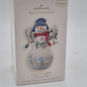 Hallmark Keepsake Louie D. Lightly Snowtop Lodge Christmas Decorative Ornament - Picture 1 of 5