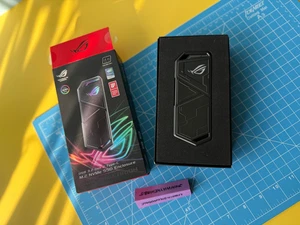 Asus ROG Strix Arion Drive Enclosure PCI Express NVMe M.2 USB 3.2 with Box - Afbeelding 1 van 11