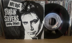 Shakin Stevens Hot Dog French 7 Inch Single - Picture 1 of 2