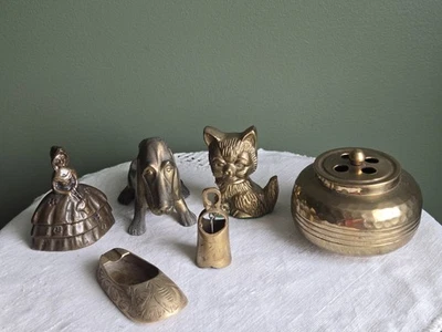 Lote de seis artículos de latón Foto 1 de 4