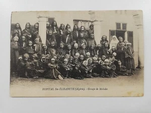 CPA - ALGERIE - Hopital Ste-Élisabeth - Groupe de Malades. - Imagen 1 de 2