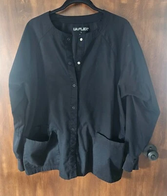 UA Flex Black Size Large Medical Lab Coat 2 Pockets Made in Haiti Ribbed Cuffs - Image 1 of 4
