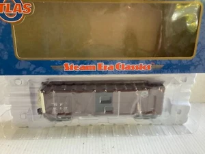 Atlas O scale #3003111-2 Southern Pacific 40' USRA boxcar - Picture 1 of 7
