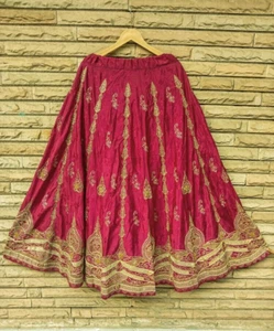 Indian Skirt Lehenga Woman Wedding Dress Vintage Embroidered Skirt VSS1026 - Picture 1 of 7