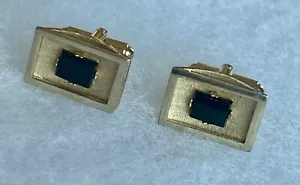 Black Onyx & Gold Tone Vintage Cuff Links Shields Signed Marked - Picture 1 of 3