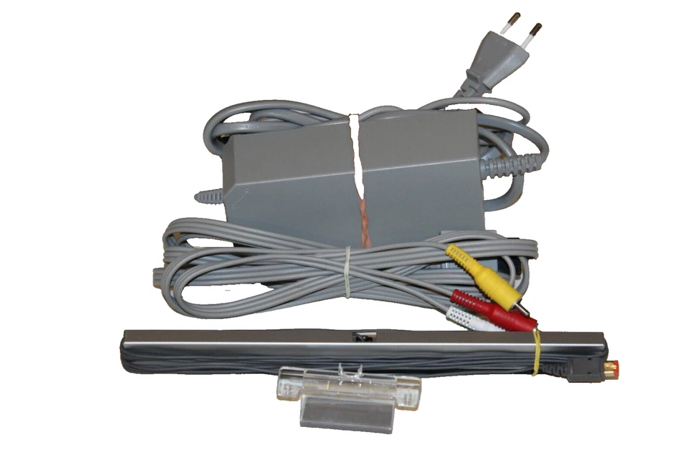 ACCESSORI ORIGINALI NINTENDO WII: ALIMENTATORE, CAVO TV, BARRA SENSORE CON SUPPORTO - Immagine 1 di 1