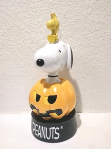 12" Snoopy Halloween Statue Figurine Woodstock Pumpkin Decoration Peanuts Fall - Picture 1 of 10
