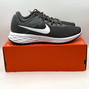 Nike Revolution 6 NN Scarpe Uomo 13 Grigio Bianco Sneakers Running DC3728 004 - Foto 1 di 9