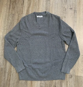 Tommy Bahama Sweater Mens M Gray Cotton Waffle Knit Long Sleeves V Neck - Picture 1 of 9