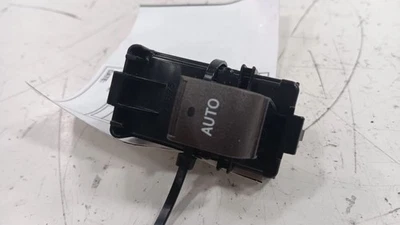 Interruptor de ventana eléctrica trasero pasajero derecho Lexus LS460 2007 2008 2009 Foto 1 de 4