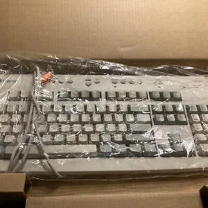 Vintage Gateway Keyboard 7001025 Good Condition - Picture 1 of 7
