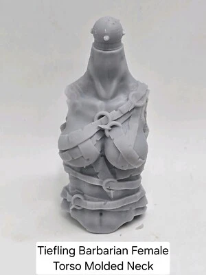 CUELLO MOLDEADO TORSO FEMENINO BÁRBARO PROFUNDO IMPRESO EN 3D Legiones míticas escala 1/12 Foto 1 de 2