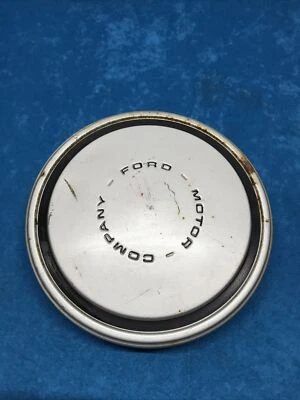 1973 - 1984 Ford F-100, F-150, Econoline, блюдо для собаки колпачок ступицы центральный колпак пылезащитный чехол - Изображение 1 из 4