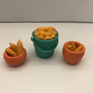 Vintage Pocahontas villave corn & baskets Play set replacement part Disney - Picture 1 of 7